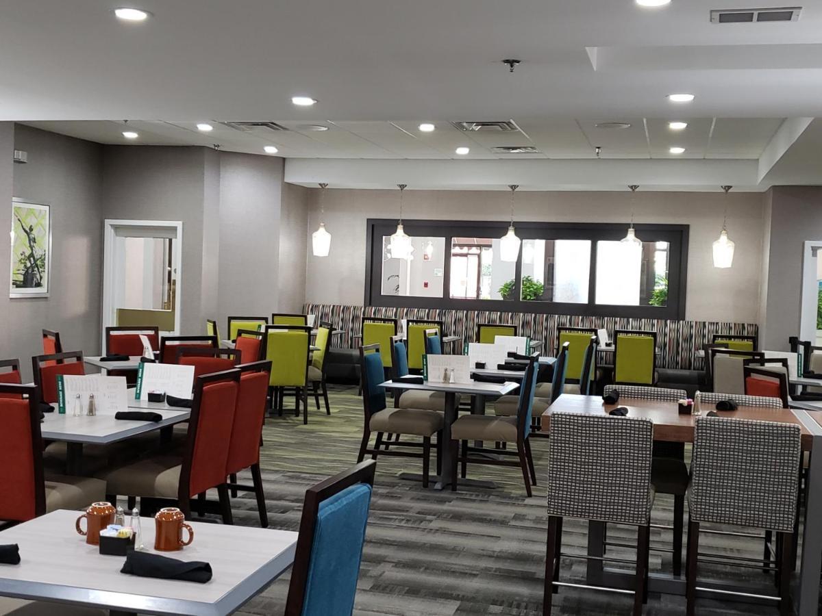 亨茨维尔研究园假日酒店 外观 照片